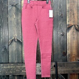 Grace & Lace Work Pants‎ 0 NWT Sangria Wine Super Stretch Fab Fit Career Pull On